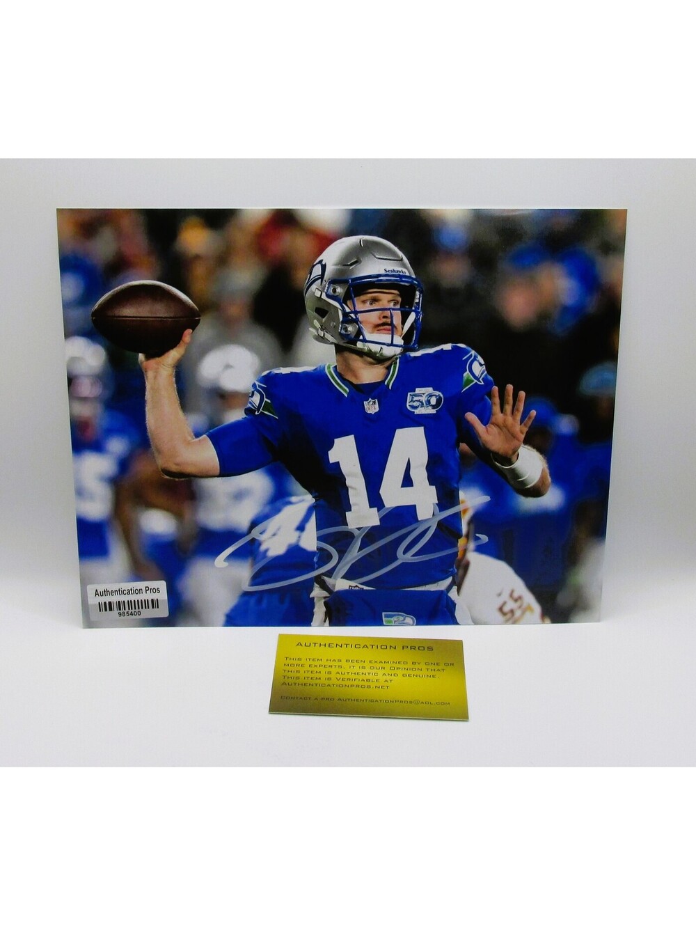 Sam Darnold Signed 8x10 Photo With COA (985400) (Seahawks)
